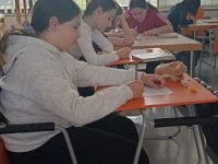 Radionica nedovršene književnosti - Rupa u priči